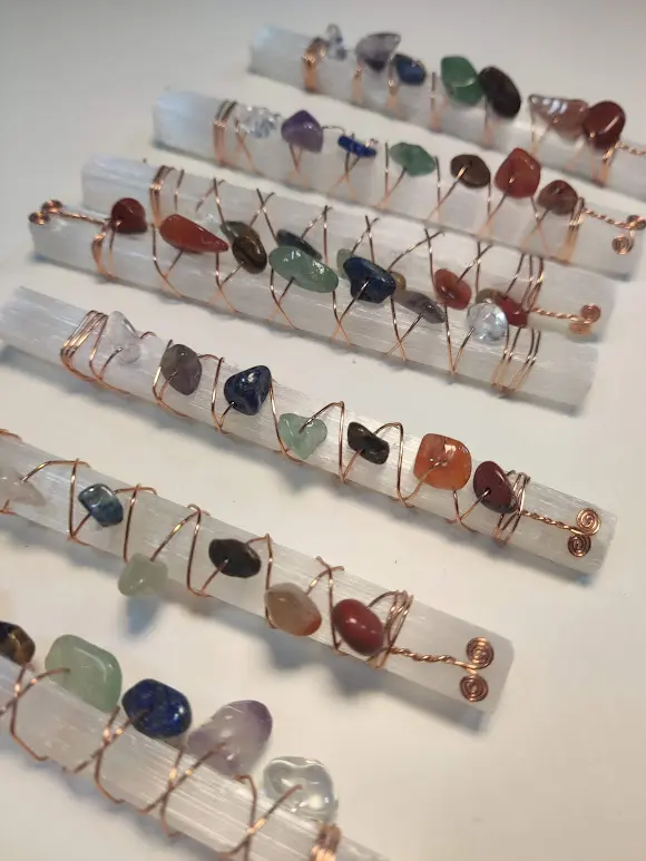 Barra de selenita con chakras